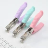 Macaron-colored hand-held nail-lifting pliers, office and financial hand-held nail-lifting devices, wholesale convenient staples and nail removers details Picture